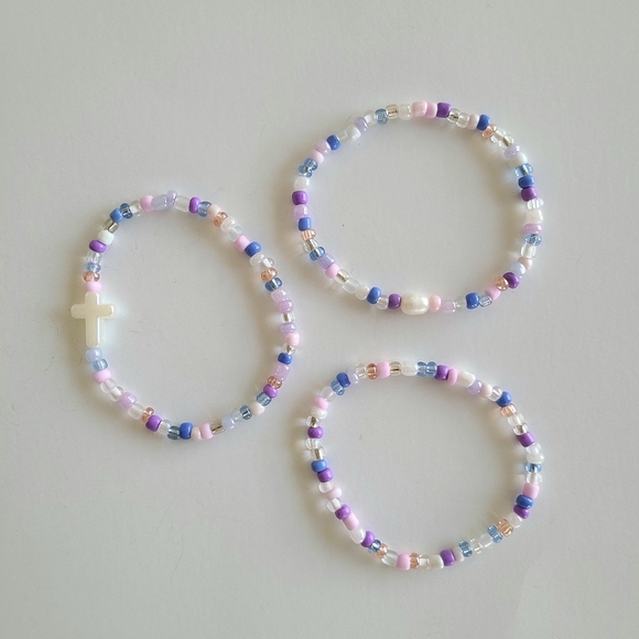 Pastel Blue Beaded Bracelet Set - Picture 3 of 3